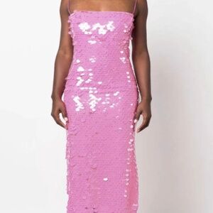 NEW WITH TAGS

SPARKLY MERMAID SEQUIN SPAGHETTI STRAP SPLIT EVENING MAXI DRESS